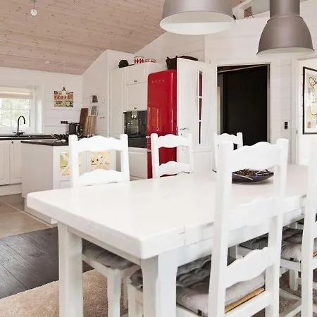 Tatil Evi Sleeps 6 Wifi *