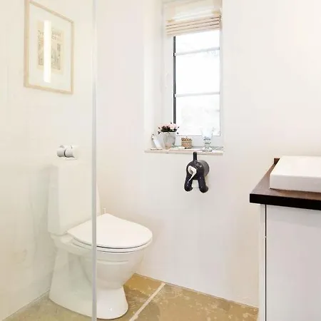 Tatil Evi Sleeps 6 Wifi Ørby